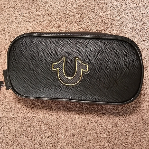 NWT True Religion Cosmetic Travel Toiletry‎ Bag - Picture 1 of 8